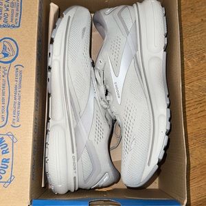 Brand New Brooks Ghost 15